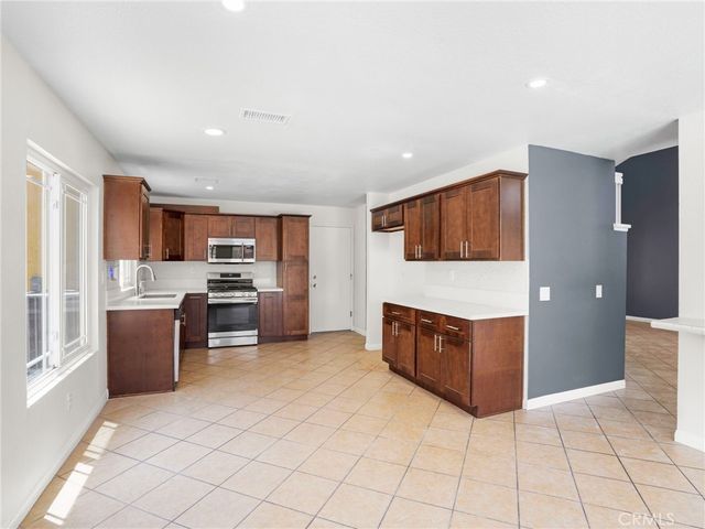 3707 Sonoma Oaks Avenue, Perris, CA 92571