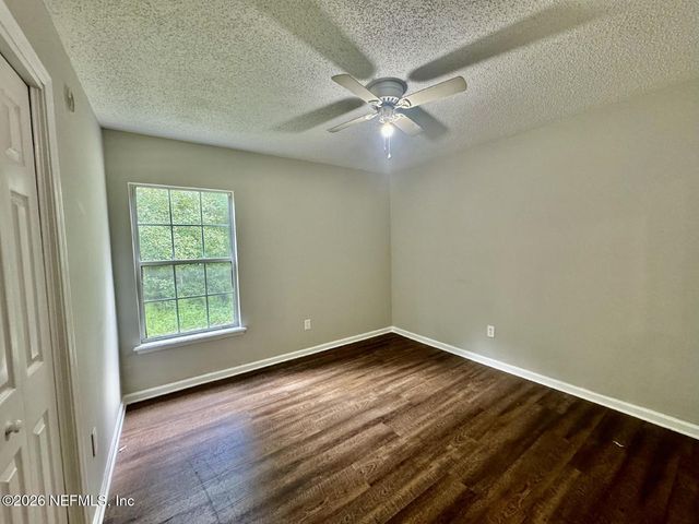 12295 SUMTER SQUARE Drive E, Jacksonville, FL 32218