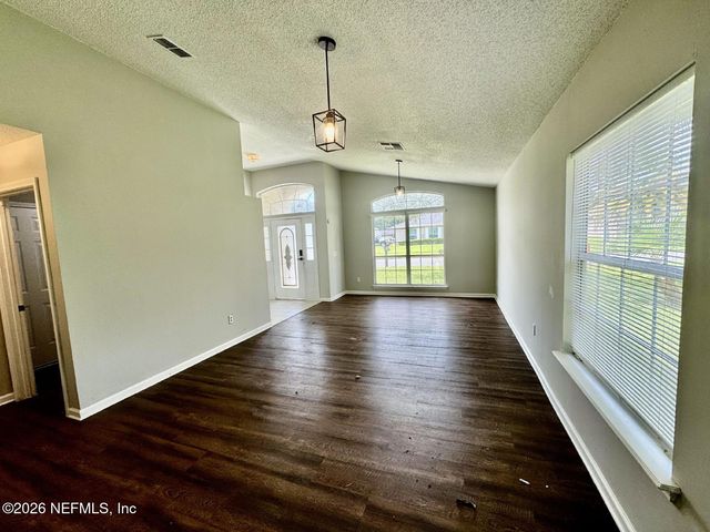 12295 SUMTER SQUARE Drive E, Jacksonville, FL 32218