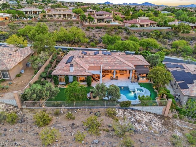 14 Starbrook Drive, Henderson, NV 89052