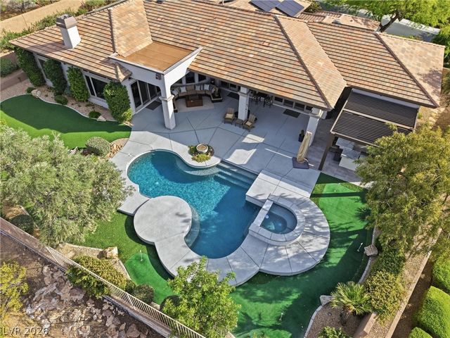 14 Starbrook Drive, Henderson, NV 89052