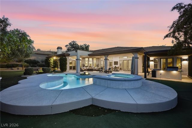 14 Starbrook Drive, Henderson, NV 89052