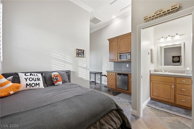 14 Starbrook Drive, Henderson, NV 89052