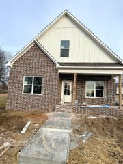 701 N 4 Street, Paragould, AR 72450