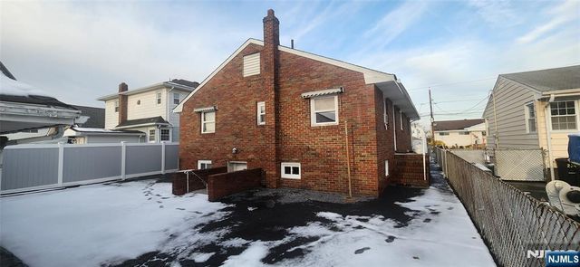 230 New Street, Lyndhurst, NJ 07071