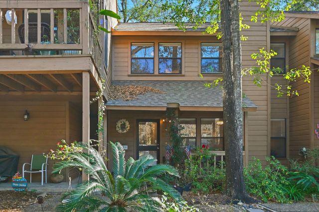 4 Sawmill Grove Lane, The Woodlands, TX 77380