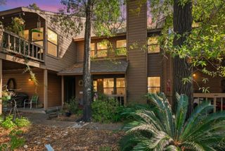 4 Sawmill Grove Lane, The Woodlands, TX 77380