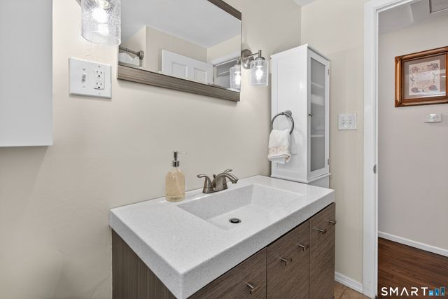 70 Bel Aire Drive, Groton, CT 06355