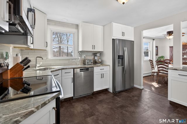 70 Bel Aire Drive, Groton, CT 06355