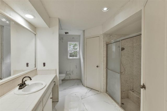 8206 Arrow Cove Court, Humble, TX 77346
