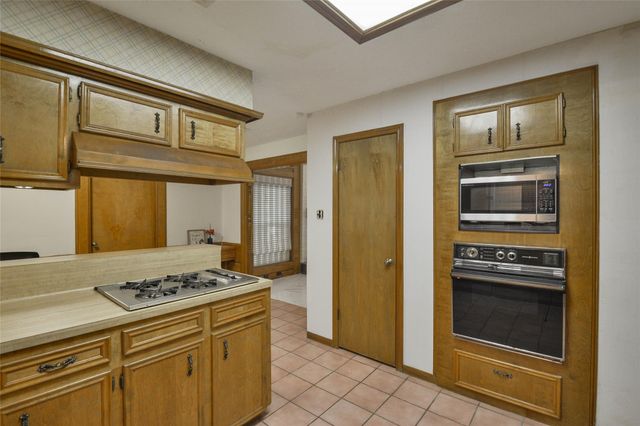 8206 Arrow Cove Court, Humble, TX 77346