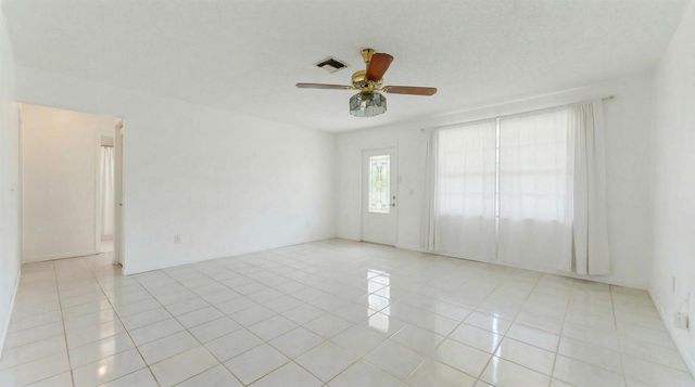 428 Alemeda Drive, Palm Springs, FL 33461