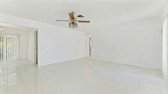 428 Alemeda Drive, Palm Springs, FL 33461