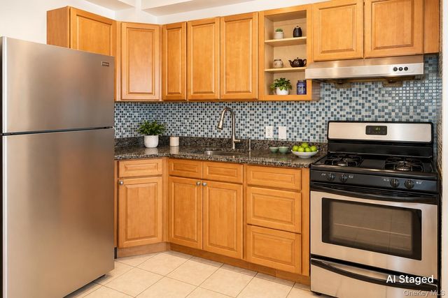 46-06 88th Street 4B, Elmhurst, NY 11373