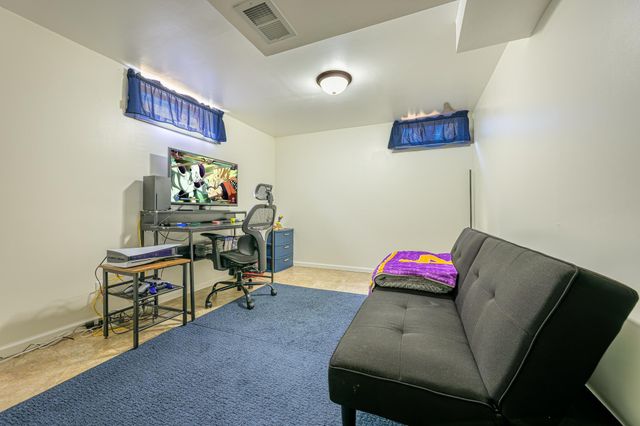 108 Mark Drive NE, Hutchinson, MN 55350