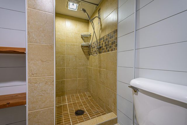 108 Mark Drive NE, Hutchinson, MN 55350