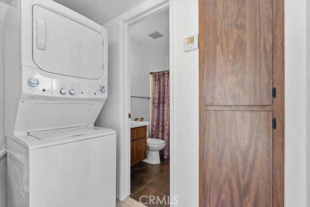 320 Mchenry Road 23, Glendale, CA 91206