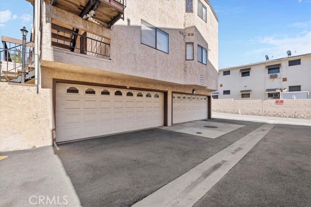 320 Mchenry Road 23, Glendale, CA 91206