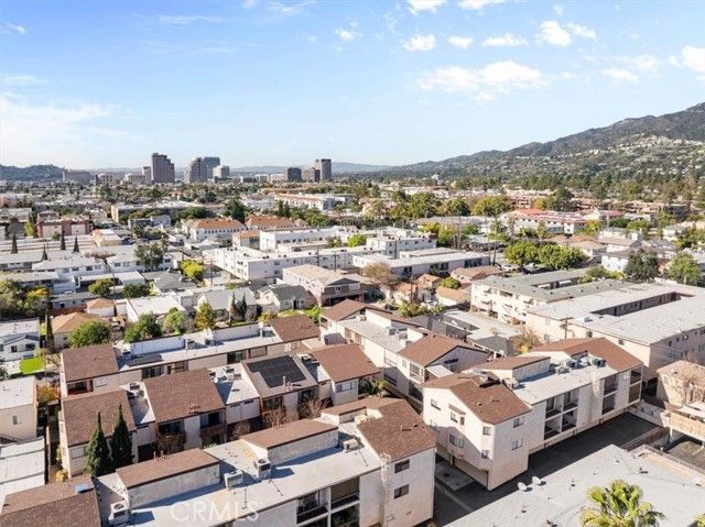 320 Mchenry Road 23, Glendale, CA 91206