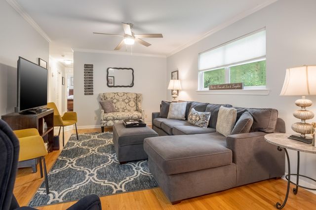 711 Cauthen Way, Signal Mountain, TN 37377