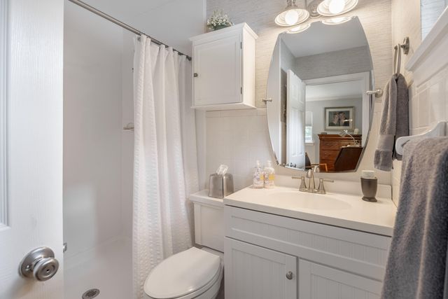 711 Cauthen Way, Signal Mountain, TN 37377