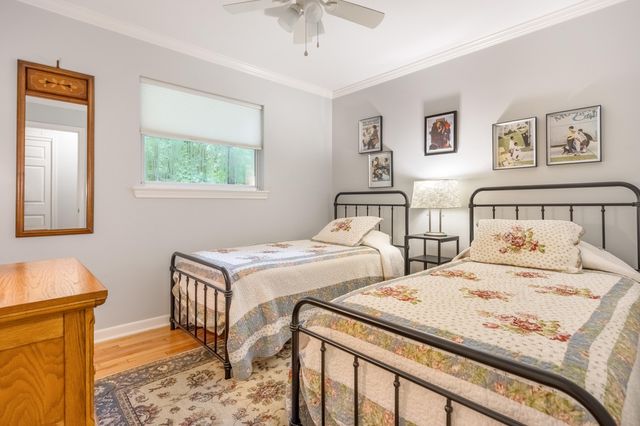 711 Cauthen Way, Signal Mountain, TN 37377