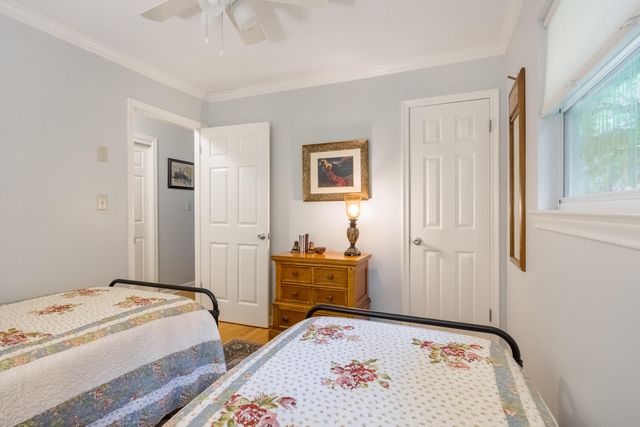 711 Cauthen Way, Signal Mountain, TN 37377