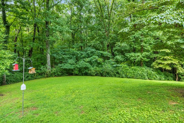 711 Cauthen Way, Signal Mountain, TN 37377