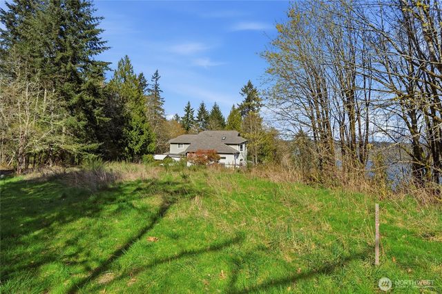 9999 Fetters Lane SE, Olalla, WA 98359