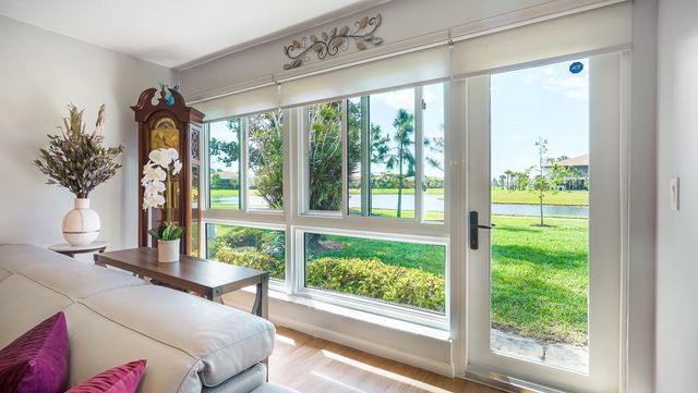 5620 Queen Palm Court C, Delray Beach, FL 33484