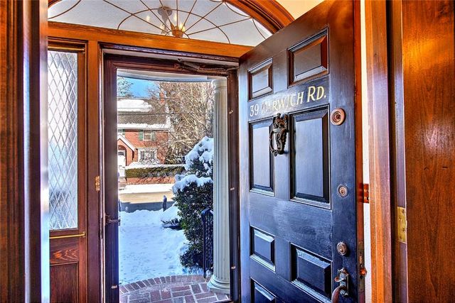 39 Harwich Road, Providence, RI 02906