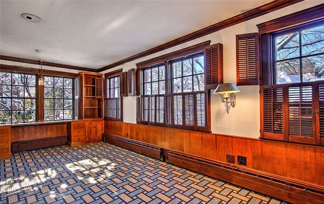 39 Harwich Road, Providence, RI 02906