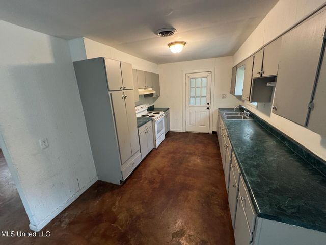 5461 Ms-178, Red Banks, MS 38661