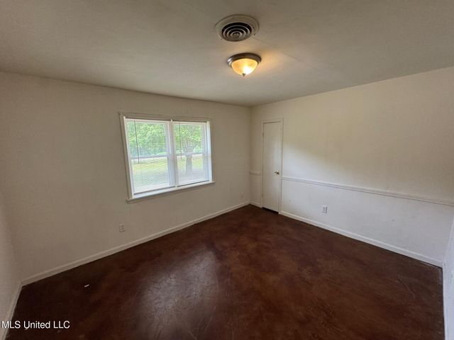 5461 Ms-178, Red Banks, MS 38661