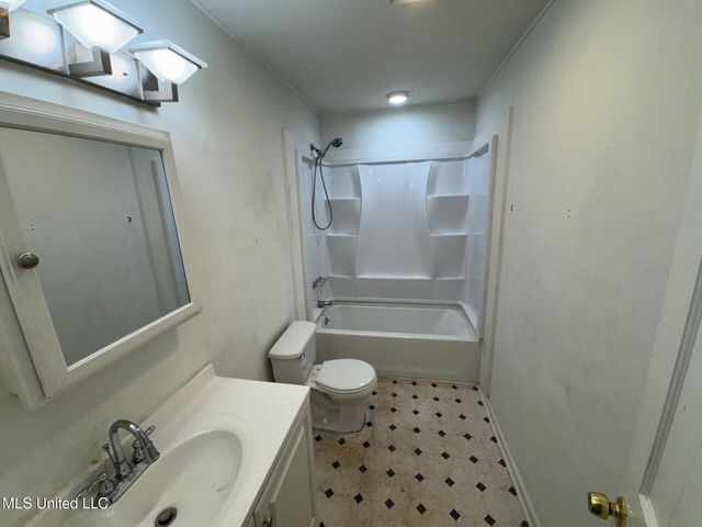 5461 Ms-178, Red Banks, MS 38661