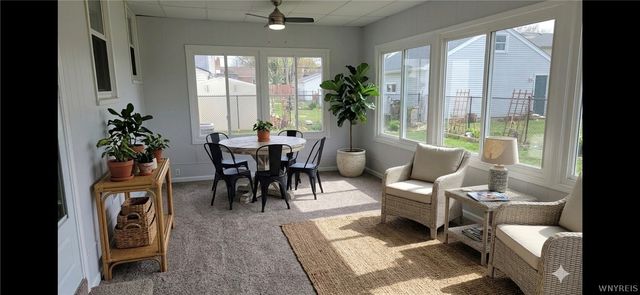 345 Colonial Drive, Grand Island, NY 14072