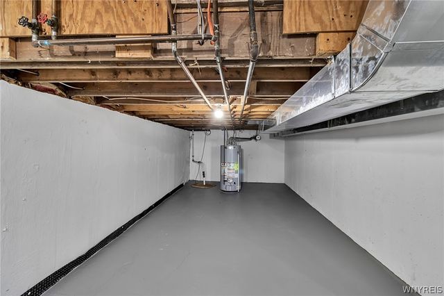 345 Colonial Drive, Grand Island, NY 14072