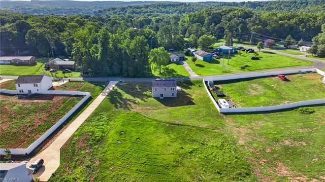 163 Paul Musgrave Road, Lexington, NC 27292