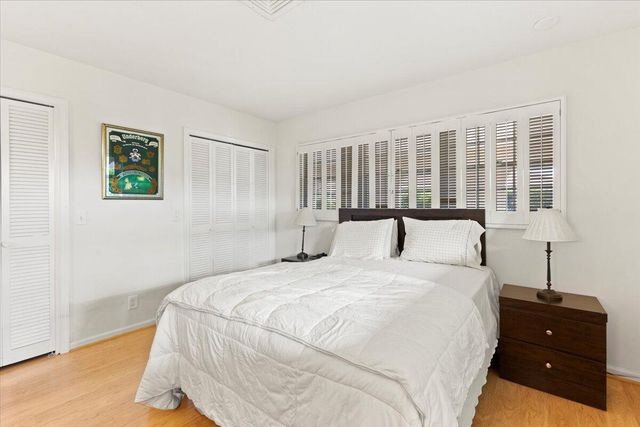 233 Rio Vista Circle 233, Atlantis, FL 33462