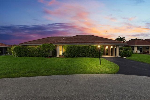 233 Rio Vista Circle 233, Atlantis, FL 33462