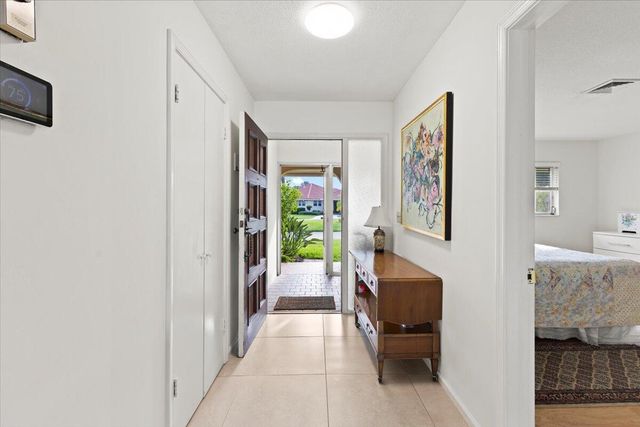 233 Rio Vista Circle 233, Atlantis, FL 33462