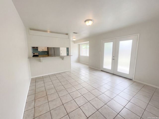 225 La Jolla, Live Oak, TX 78233