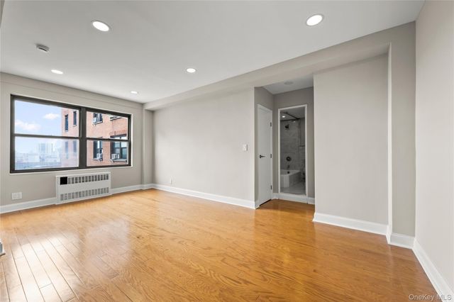 99-52 66th Rd 9A, Rego Park, NY 11374
