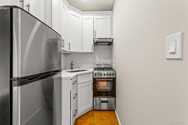 99-52 66th Rd 9A, Rego Park, NY 11374