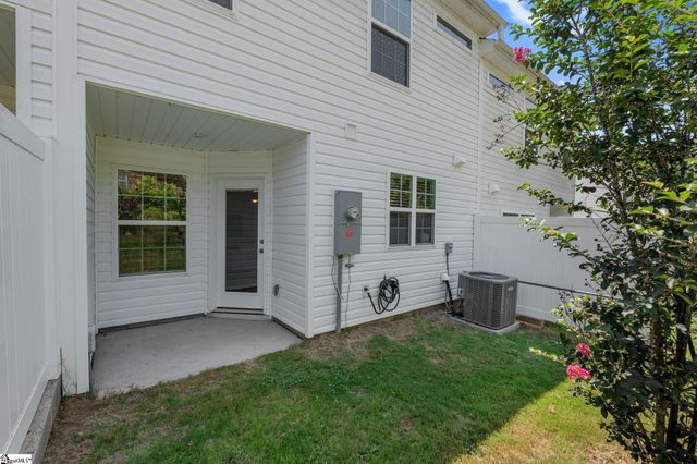 812 Harper Street, Reidville, SC 29375