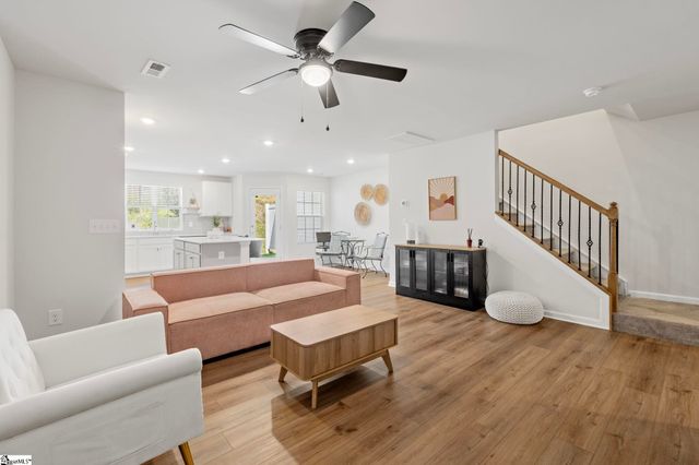 812 Harper Street, Reidville, SC 29375