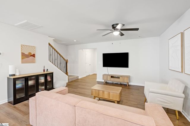 812 Harper Street, Reidville, SC 29375
