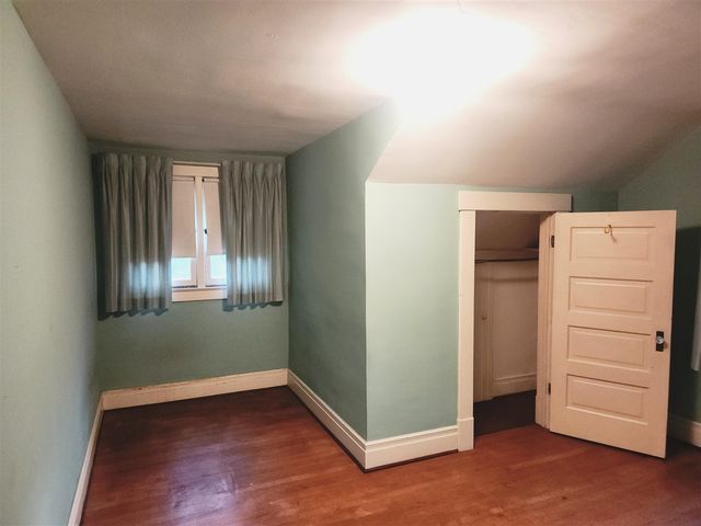 2873 Packard Street, Ann Arbor, MI 48108