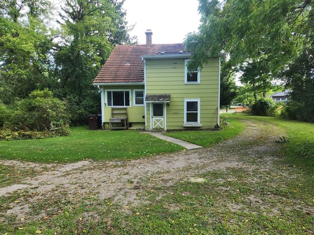 2873 Packard Street, Ann Arbor, MI 48108