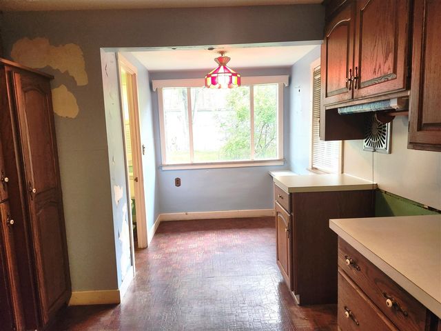 2873 Packard Street, Ann Arbor, MI 48108